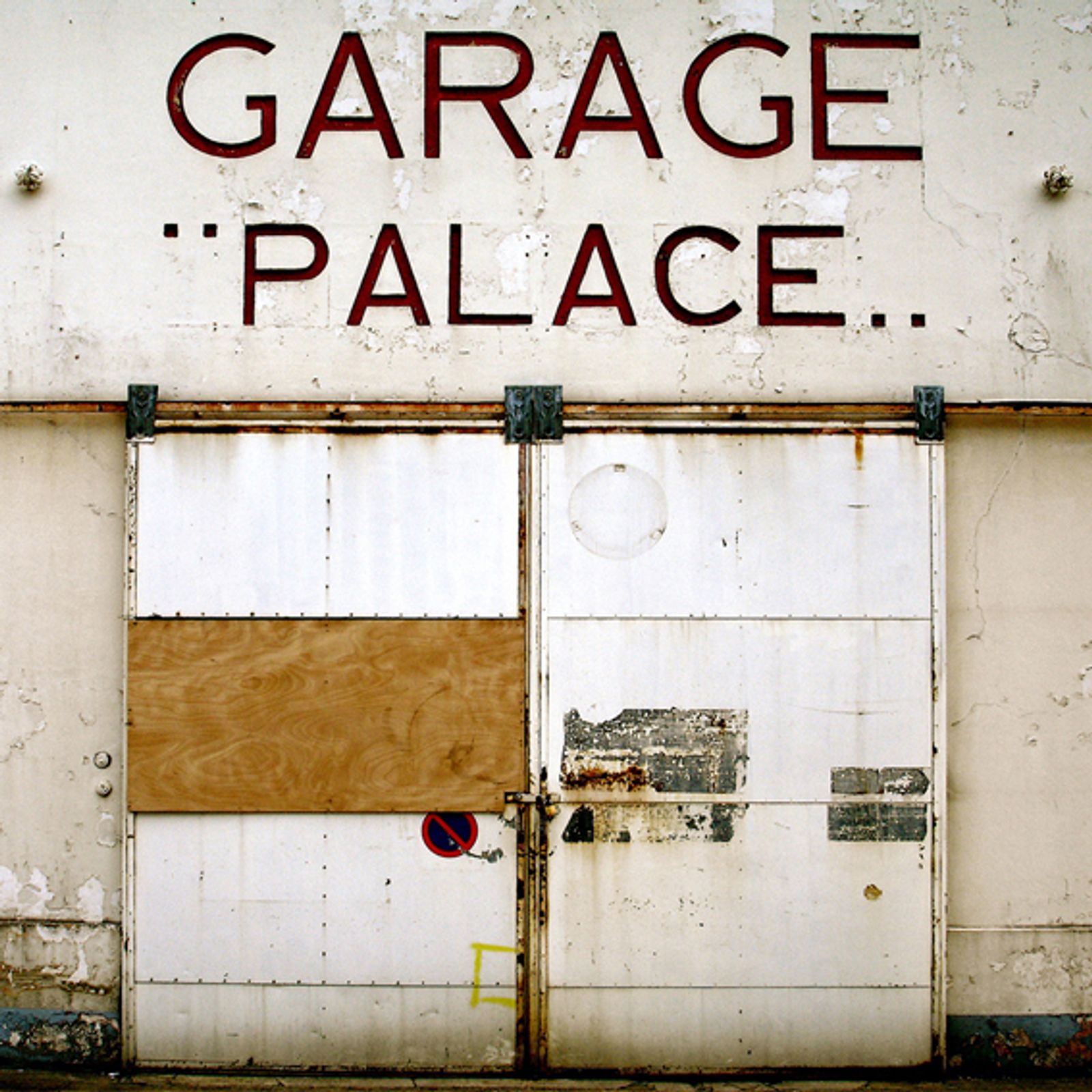 © Thibaut Derien - Garage Palace