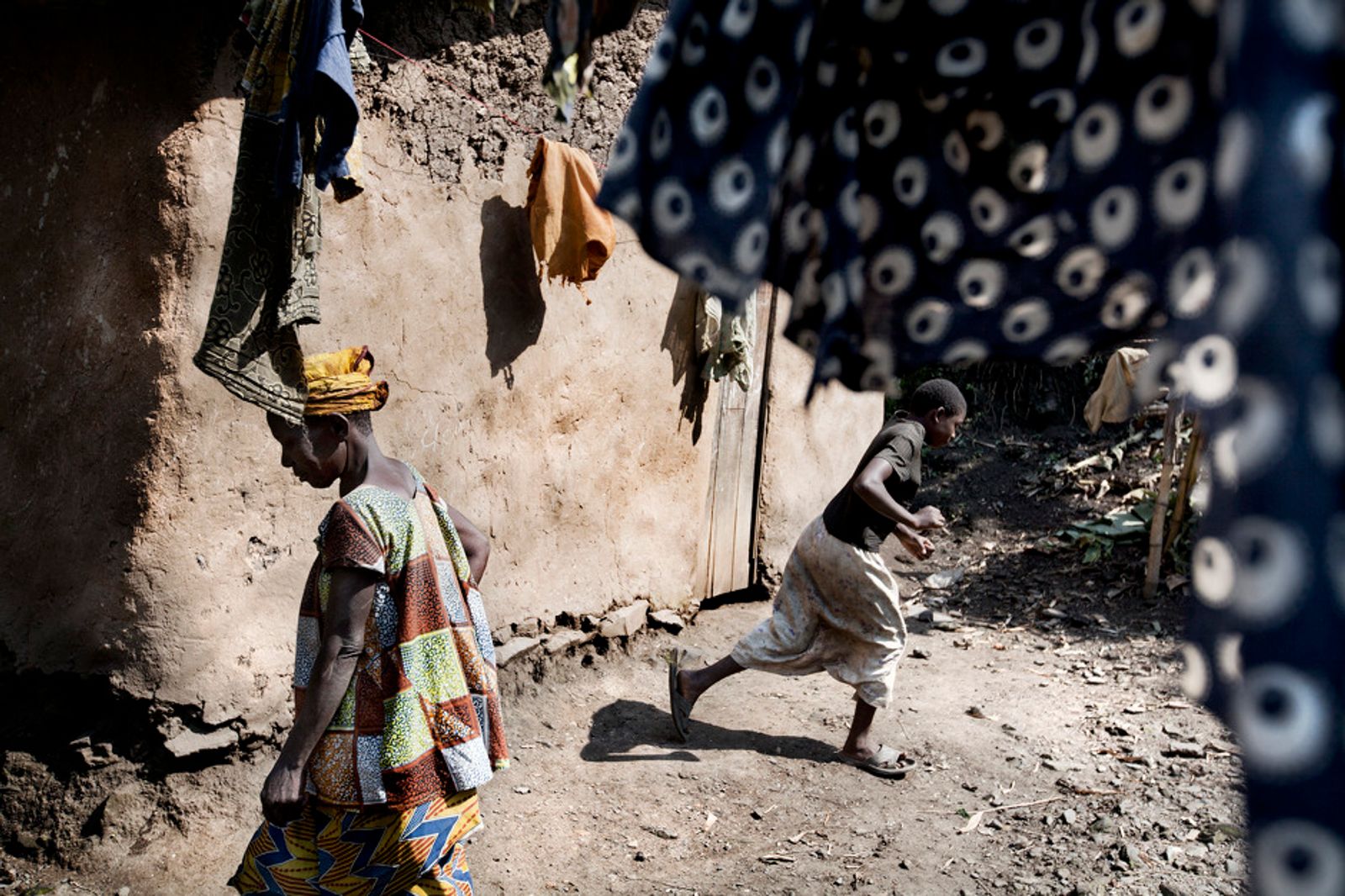© Annibale Greco - Women victims of sexual violence in Buganga, South Kivu province, DRC, 23 November 2011.