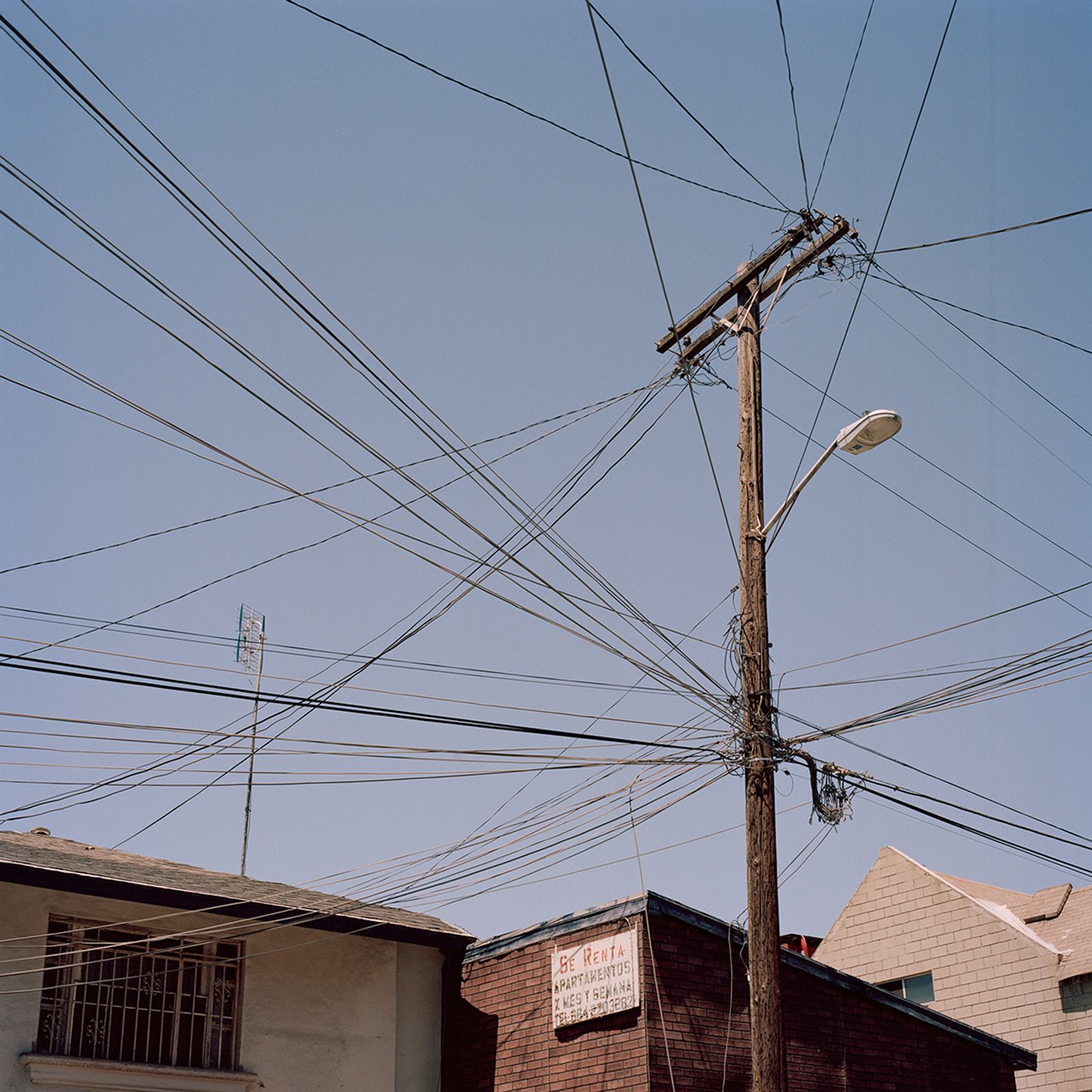 © Jordi Ruiz Cirera - Electric cables in downtown Tijuana