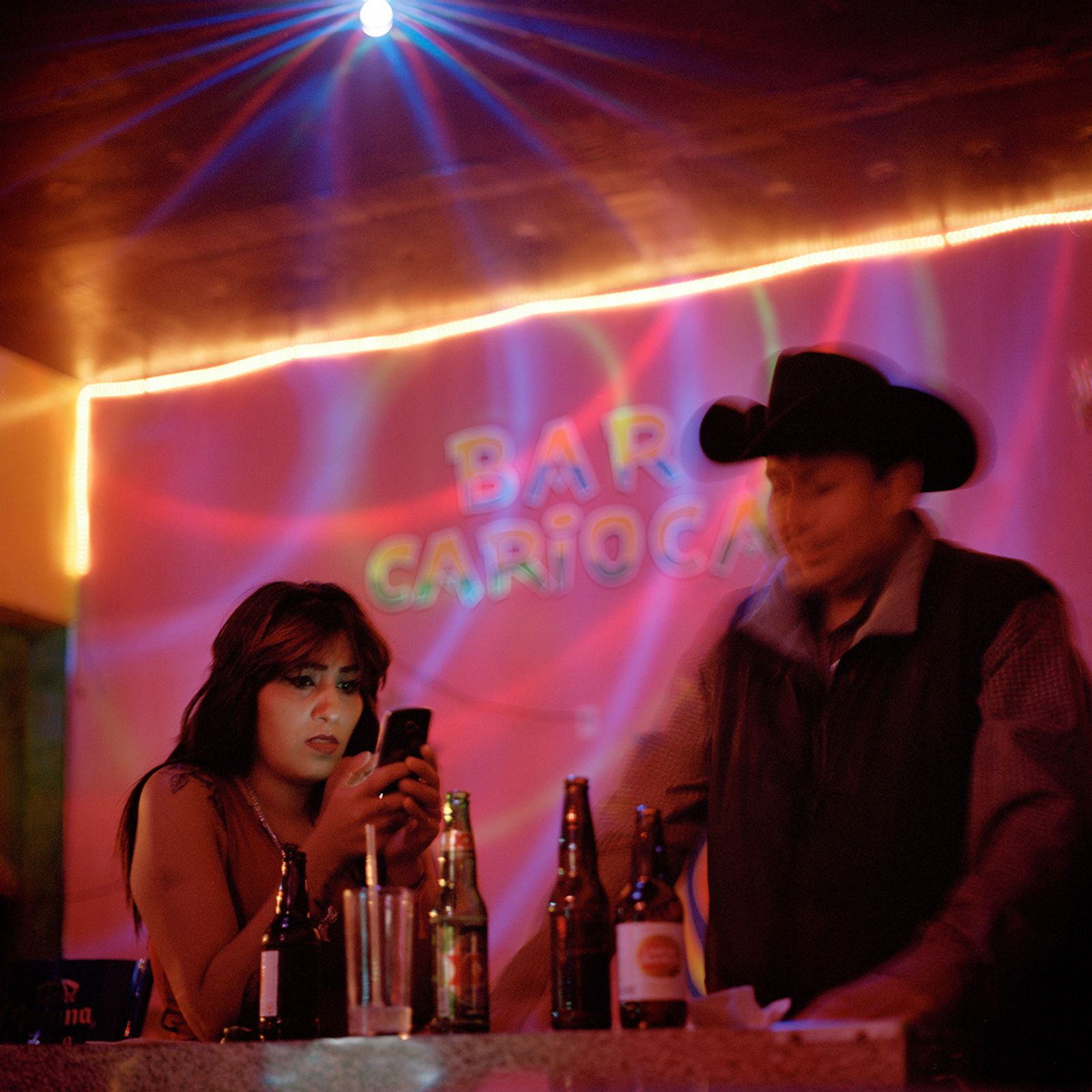 © Jordi Ruiz Cirera - A bar in downtown Ciudad Juarez