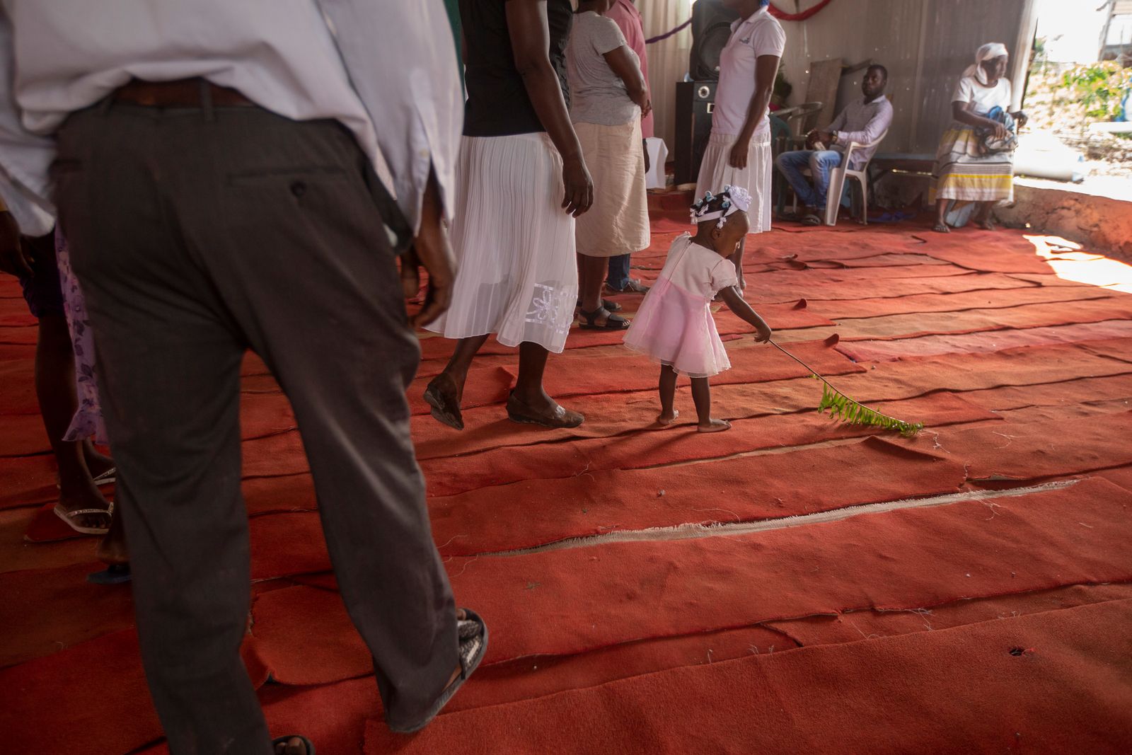 © Danny Alveal Aravena - Image from the Outcast children of the Dominican Republic photography project