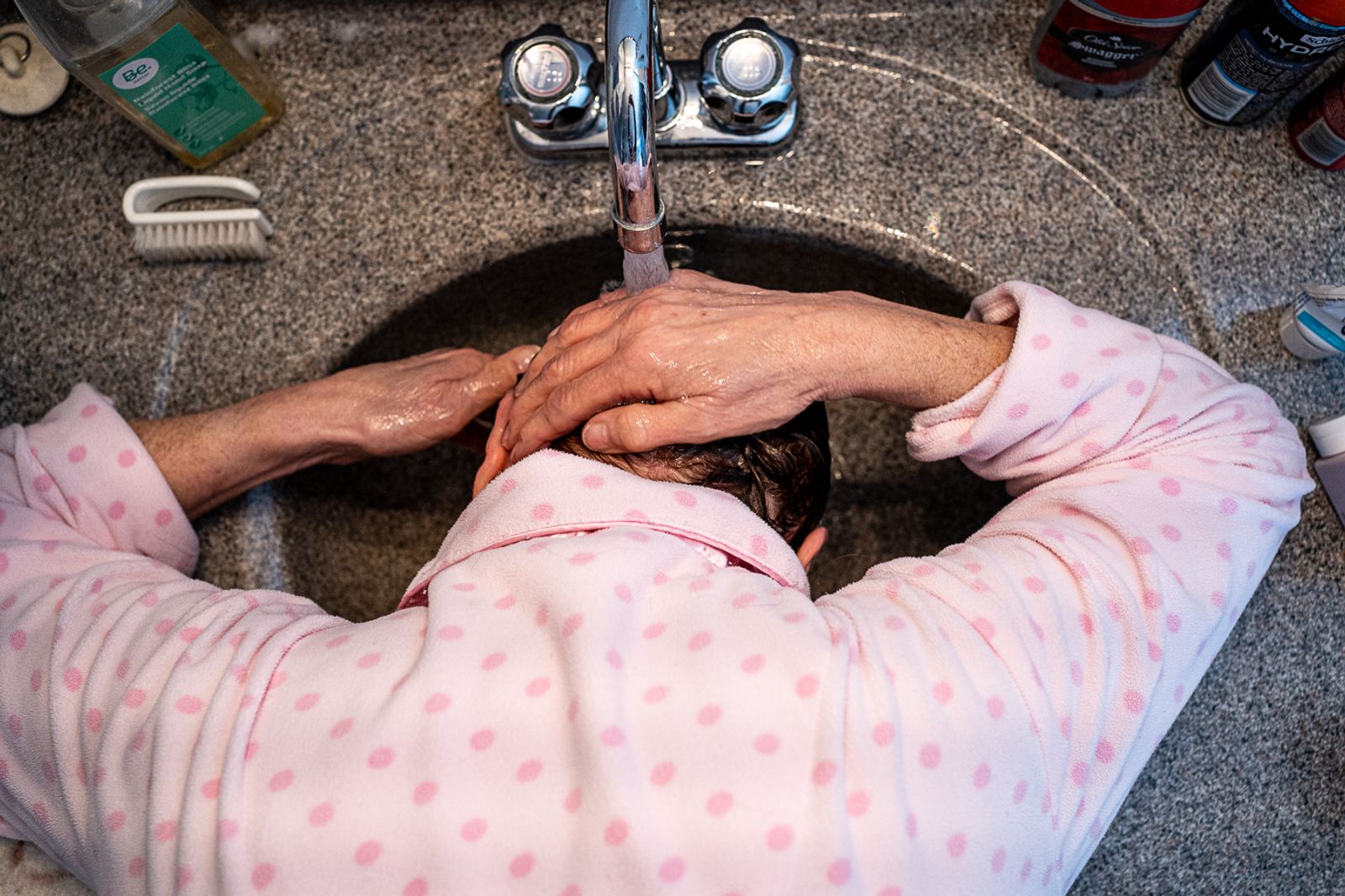 © Bobbi Barbarich - She feels great relief in being able to wash her own hair when she returns from the hospital.