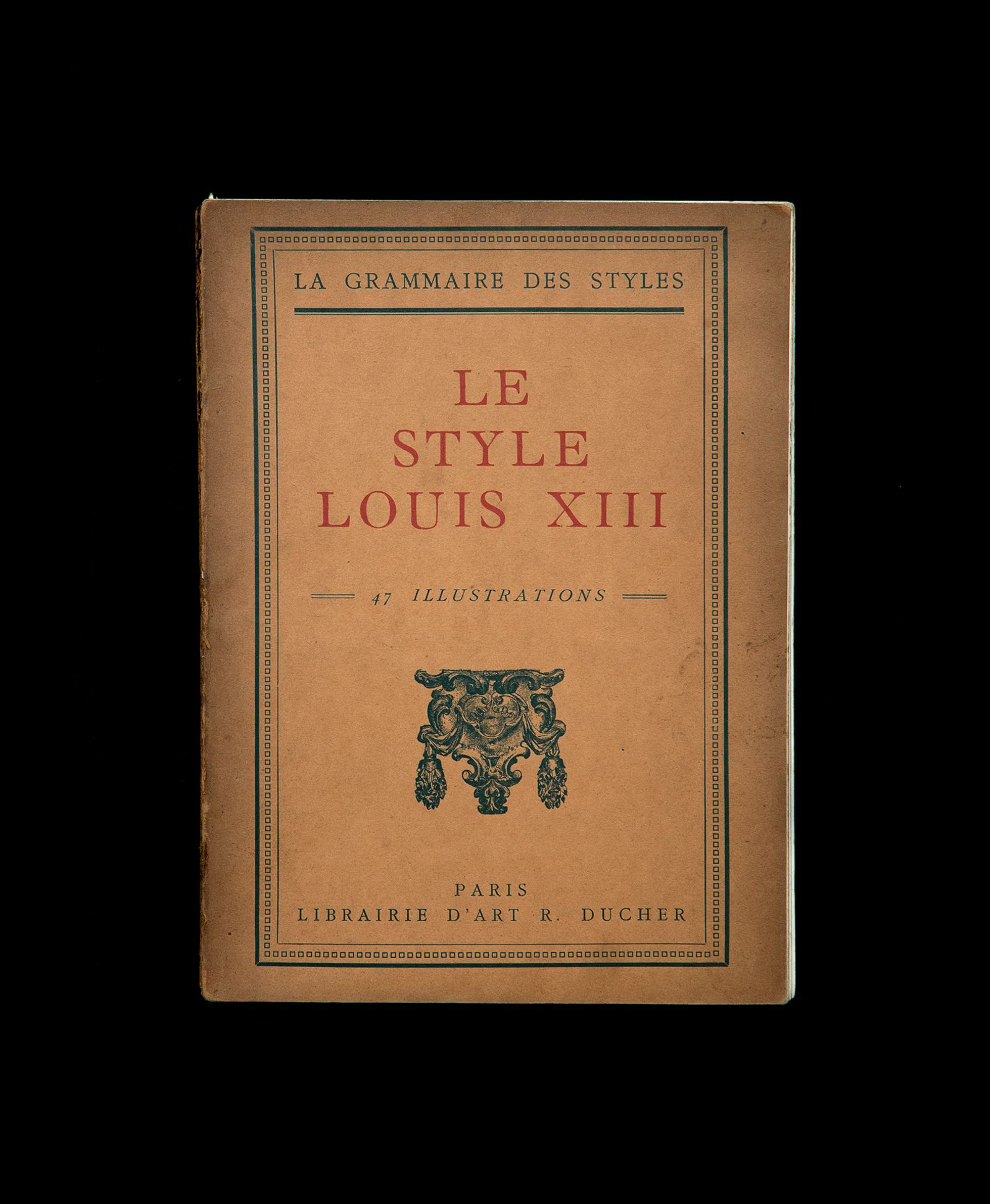 © Lihuel González - To listen to this audio book click on this link : https://archive.org/details/False_friends/Le+Style+Louis+XIII.mp3