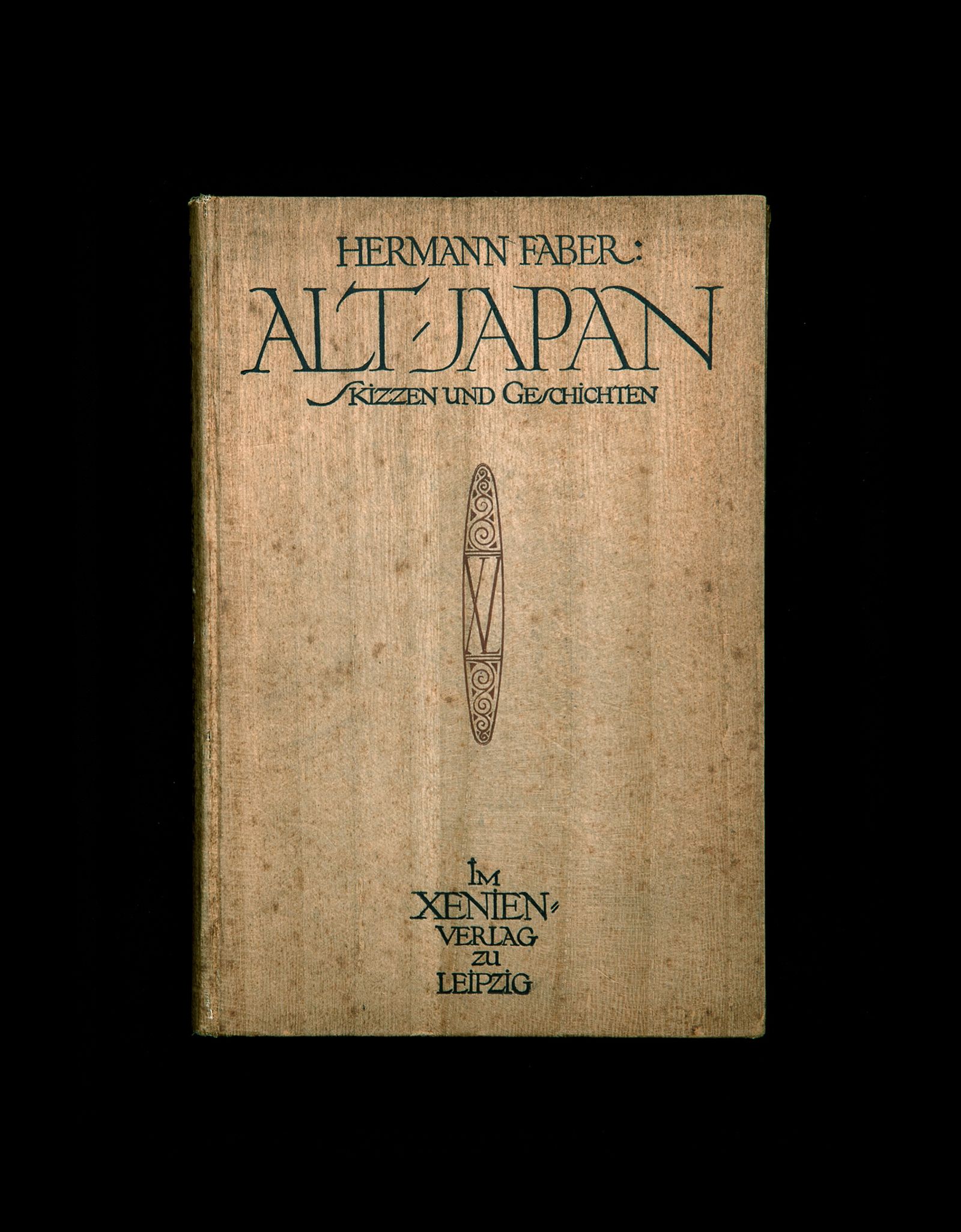 © Lihuel González - To listen to this audio book click on this link : https://archive.org/details/False_friends/Alt+Japan.mp3