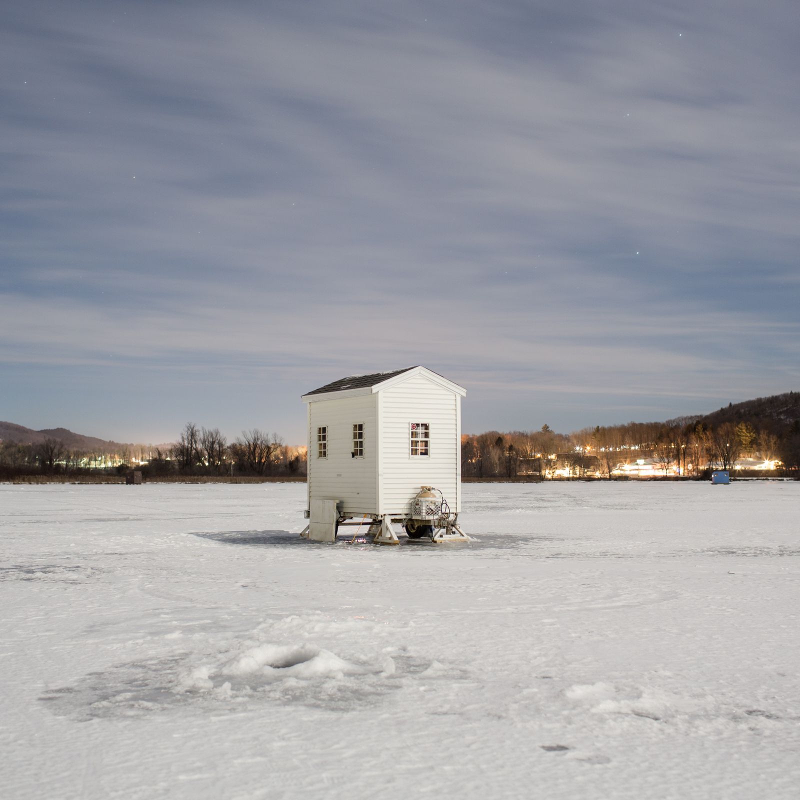 © Federico Pardo - Image from the Ice shanties photography project