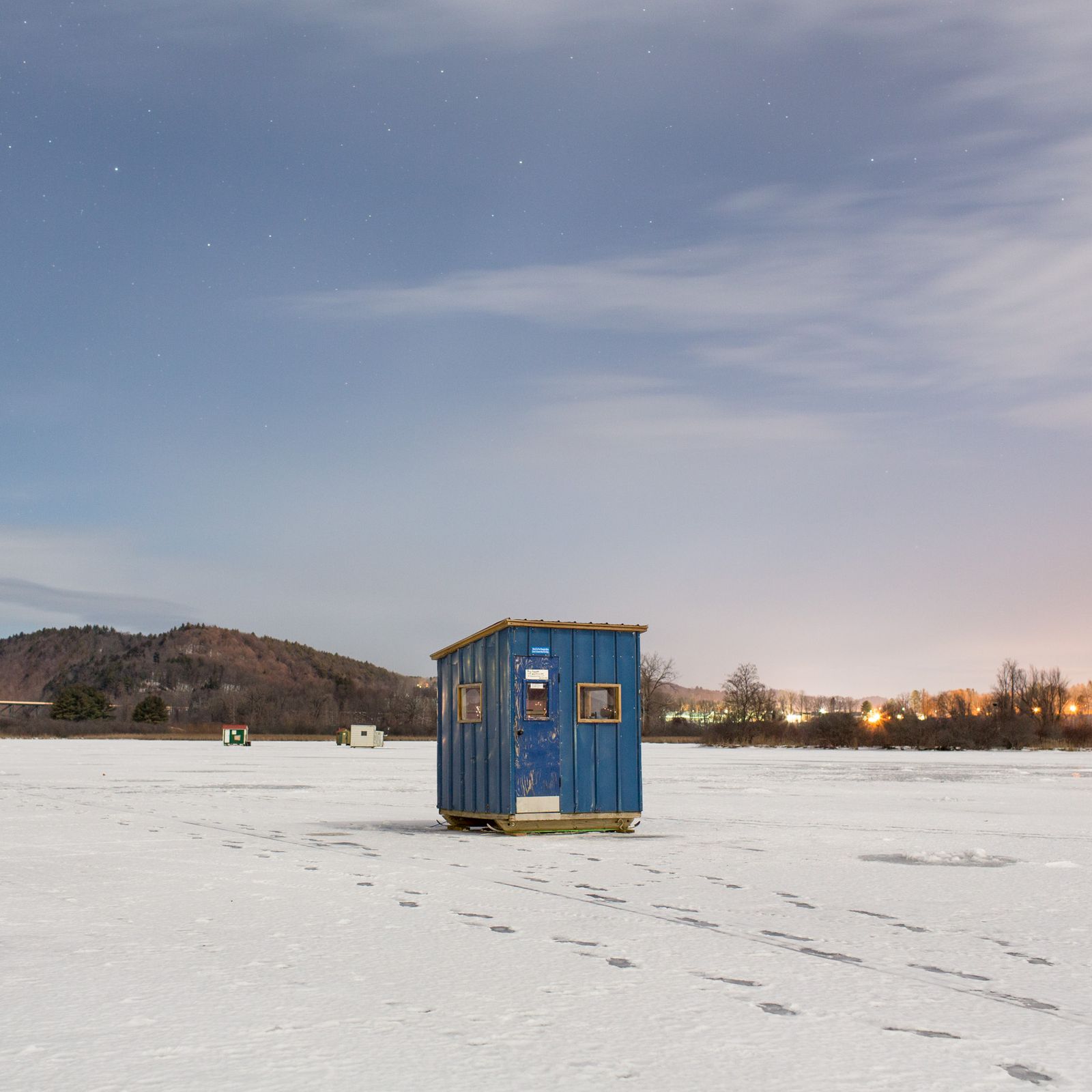 © Federico Pardo - Image from the Ice shanties photography project