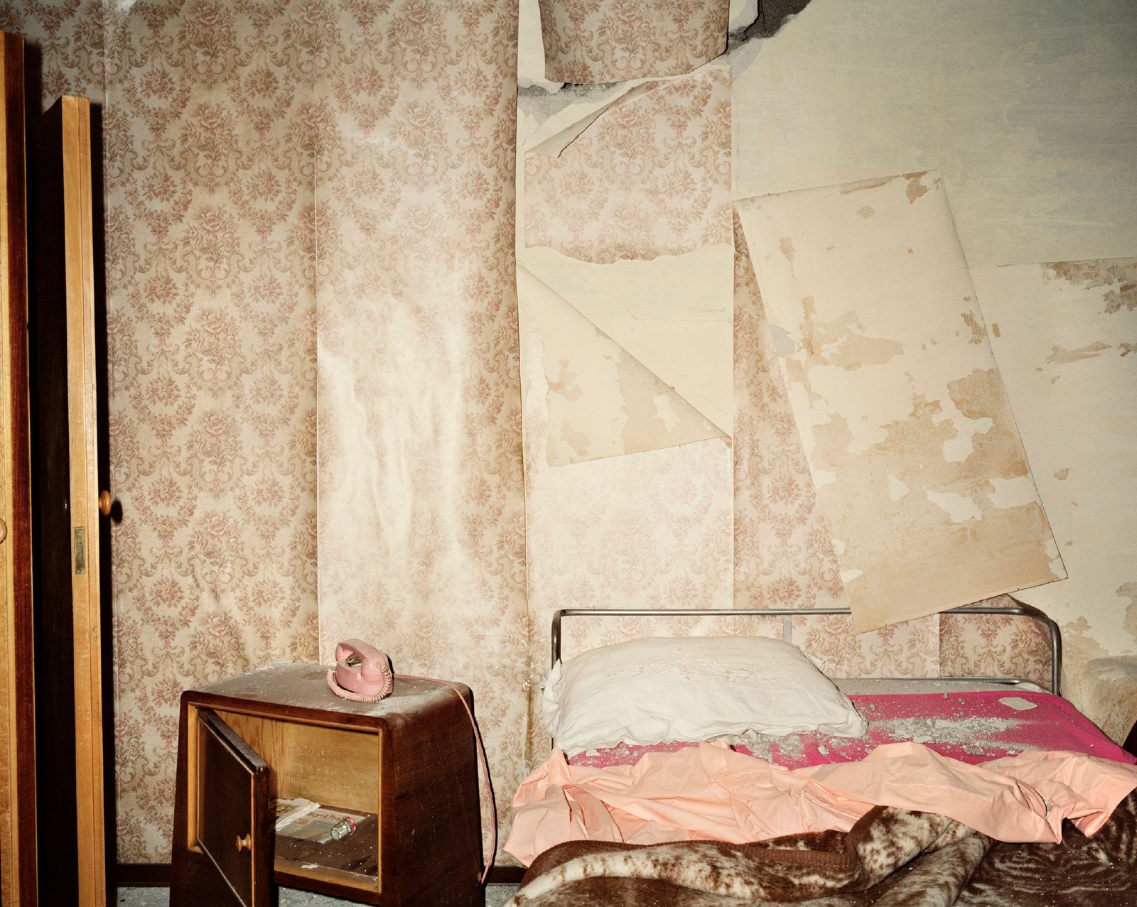 © Giovanni Cocco - Image from the DISPLACEMENT - NEW TOWN NO TOWN photography project