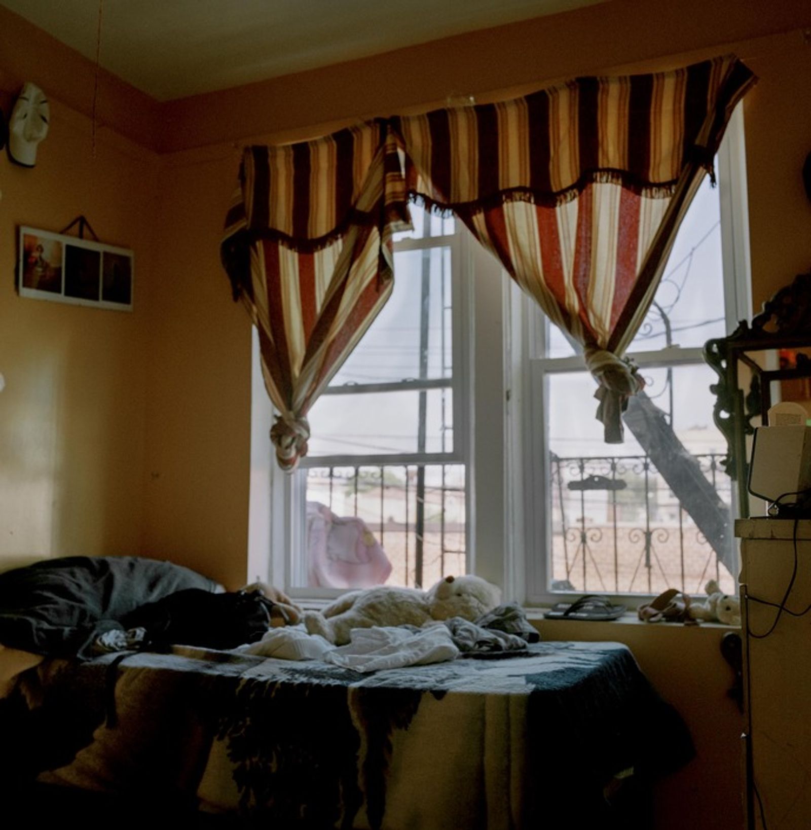 © Ruth Prieto - Juanita and Lluvias' room.