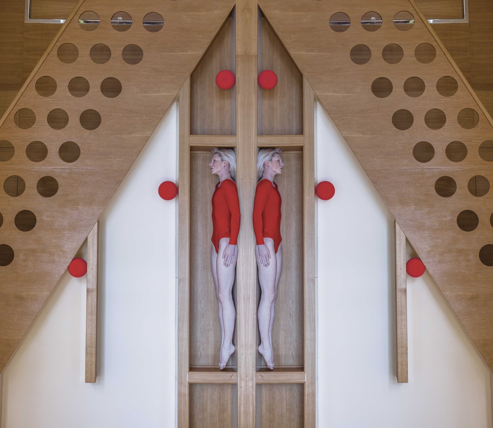 © Denisa Berglova (Bergl) - Image from the Line of Czech Functionalism photography project