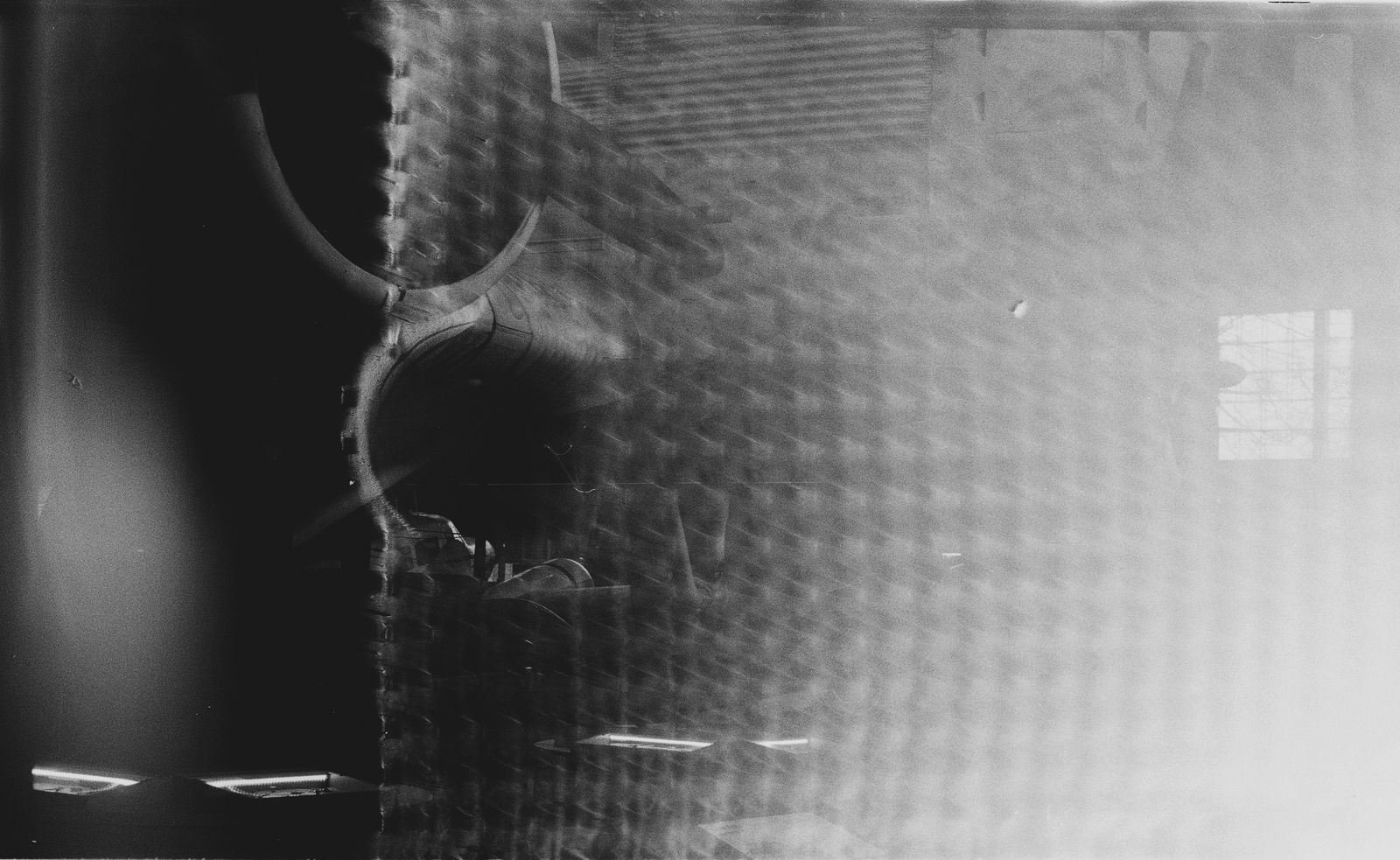 © Aksel Beril Hasbay - Image from the can you feel? photography project