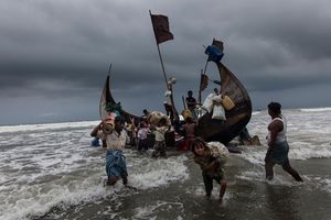 September's Photography Grants and Awards