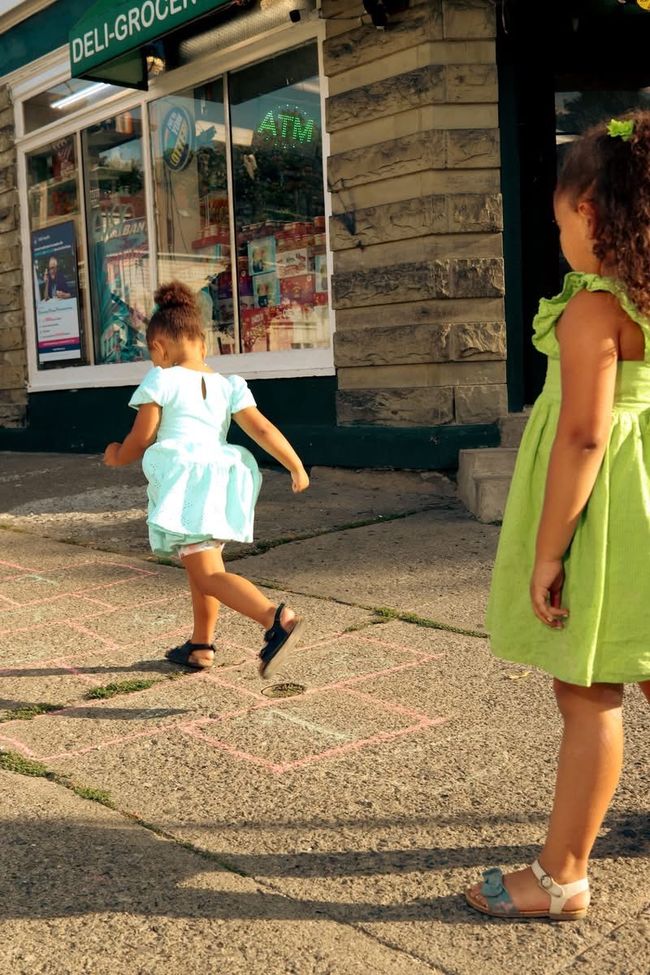 © Crystal Heath - Image from the “Cuts” photography project