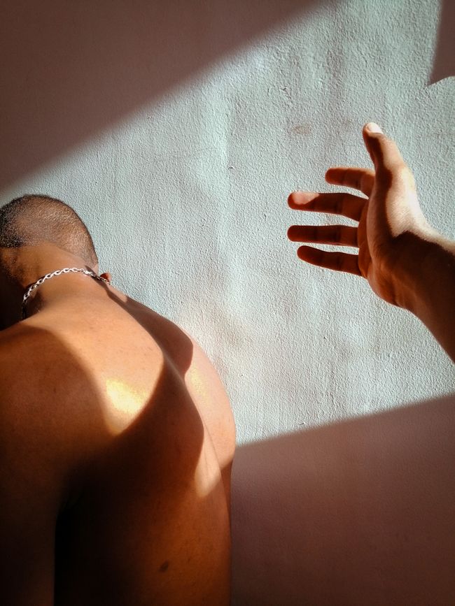 © Hashim Nasr - Image from the HOLDING ON MYSELF photography project