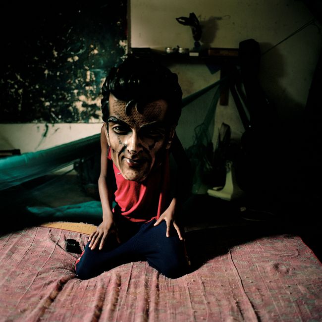 © Ditte Haarløv Johnsen - Zé's Mask. 2012