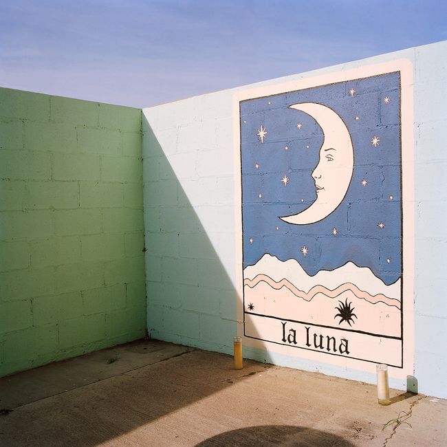 © Ariana Gomez - Image from the The Blue of Distance photography project