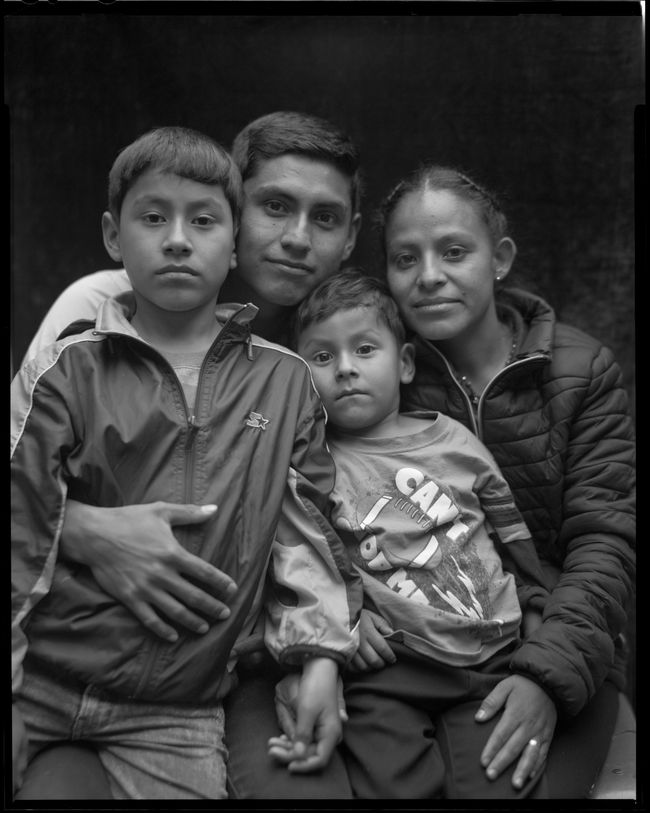 © Lisa Elmaleh - Hansel, Roman, Alan, y Sara