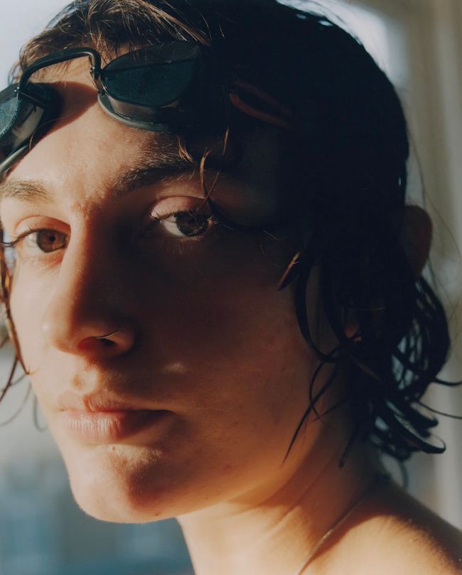 Andras Ladocsi Explores the Suggestion of Dance and Water