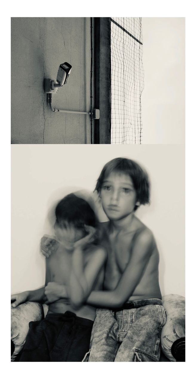 © Teresa Pes - Under Big Brother’s eye