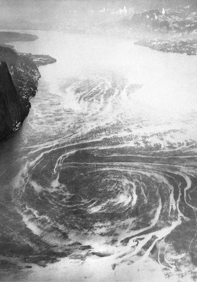 © Daniel Martínez - Image from the FUI-42 photography project