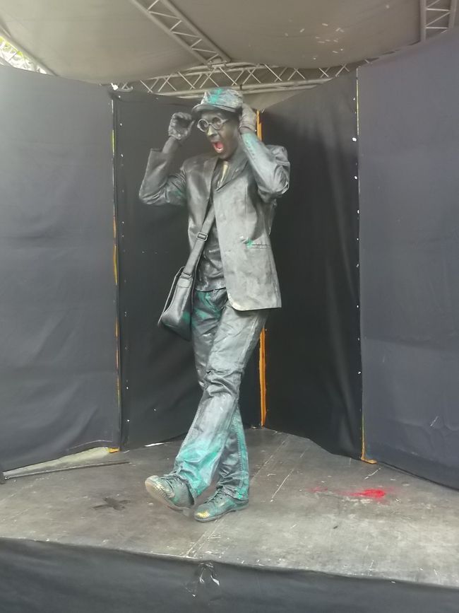 © Andrei  Kolyaskin - Living  sculptures  show  on  the  central  part  of  Ivano - Frankivsk  City , Ukraine .