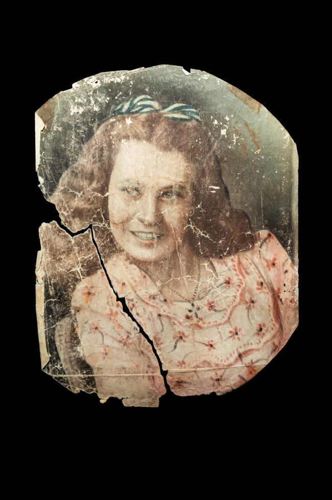 © Arturo Velázquez Hernández - Image from the On the verb "to disappear" photography project