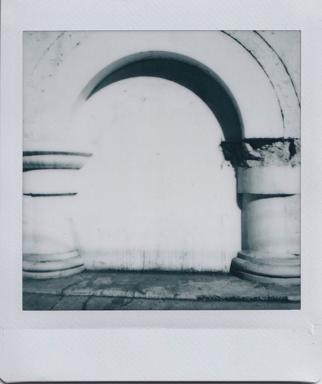© Karla Guerrero - Image from the Blanco Universo photography project